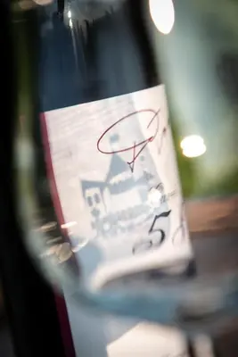 Getränke in der Unterkunft Weinschlößchen im Weingut Roos