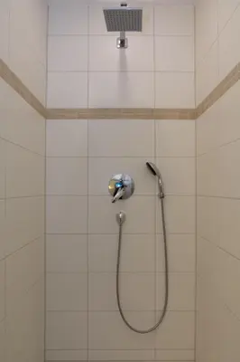 Ein Badezimmer in der Unterkunft Zimmervermietung Dietzenbach