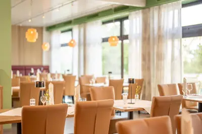 Ein Sitzbereich in der Unterkunft Waldhotel Eisenberg