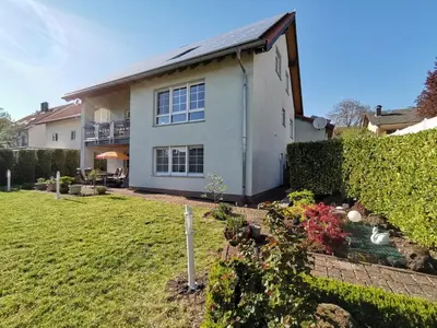 Ein Garten an der Unterkunft Ferienwohnung 