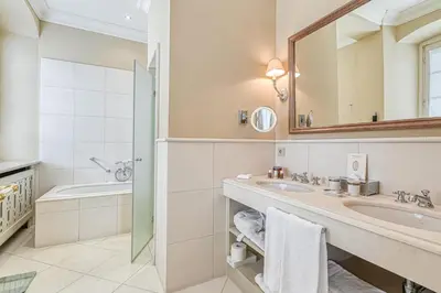 Ein Badezimmer in der Unterkunft Wald & Schlosshotel Friedrichsruhe