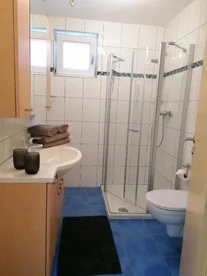Ein Badezimmer in der Unterkunft Ferienwohnung Weingut Brutscher