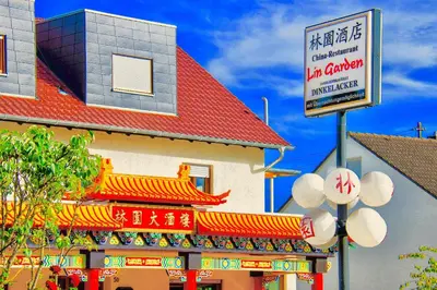 Ein Zertifikat, Auszeichnung, Logo oder anderes Dokument, das in der Unterkunft China-Restaurant Lin Garden ausgestellt ist