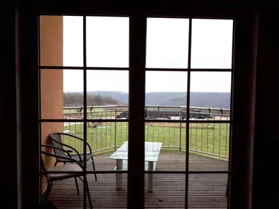 Ein Balkon oder eine Terrasse in der Unterkunft Ferienwohnung Farrenkopf