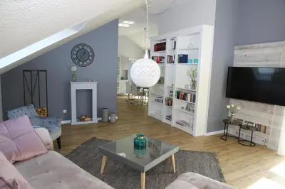 TV/Unterhaltungsangebot in der Unterkunft Apartment mit Designerküche, Loggia Ludwigsburg nahe Stuttgart