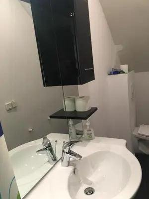 Ein Badezimmer in der Unterkunft Zweibettzimmer