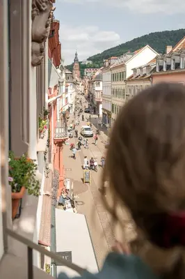 Ein allgemeiner Bergblick oder ein Berglick von der Pension aus