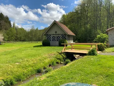 Ein Garten an der Unterkunft Landgasthof Geiersmühle