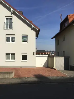 Das Gebäude in dem sich die Ferienwohnung befindet