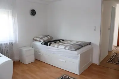 Ein Bett oder Betten in einem Zimmer der Unterkunft Ferien- und Monteurwohnung Julia