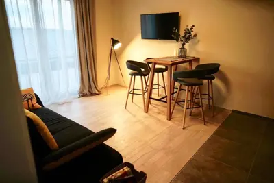 TV/Unterhaltungsangebot in der Unterkunft 2nd Home Appartements 7