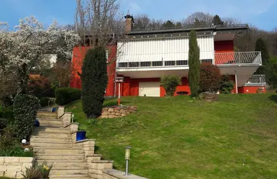 Ein Garten an der Unterkunft Ferienwohnung Casa Rossa