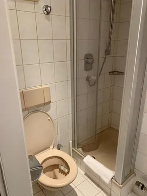 Ein Badezimmer in der Unterkunft Gasthof zum Bären