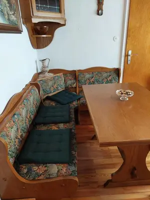 Ein Sitzbereich in der Unterkunft urige gemütliche Ferienwohnung 64 m2 in Dielheim, Nähe Heidelberg