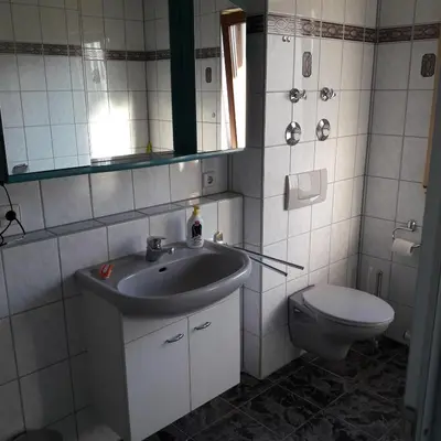 Ein Badezimmer in der Unterkunft holydayhome FeWo Schwarz
