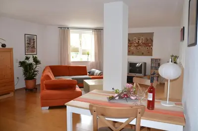 Ein Sitzbereich in der Unterkunft Zwischen Weinstrasse und Pfälzer Wald
