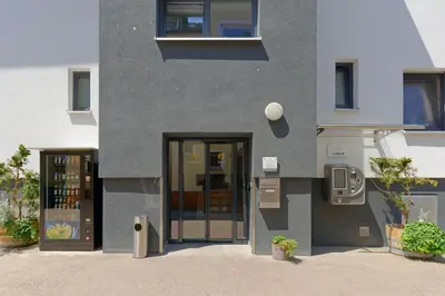 Eine Fassade oder ein Eingang zu Heilbronner Hotel am schönen Theater