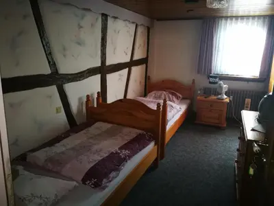 Ein Bett oder Betten in einem Zimmer der Unterkunft Eulenburg