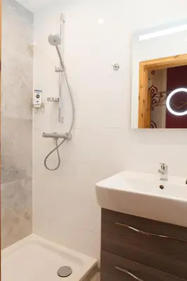 Ein Badezimmer in der Unterkunft Apartment Babenhausen