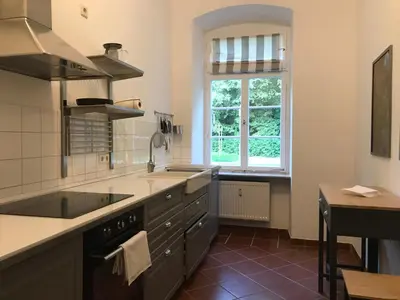 Küche/Küchenzeile in der Unterkunft Elegantes Gästeapartment Verano in Schloß und Hofgut Langenzell