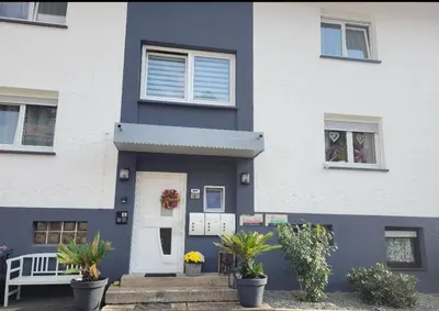 Das Gebäude in dem sich die Ferienwohnung befindet