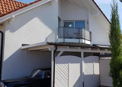 Das Gebäude in dem sich die Ferienwohnung befindet