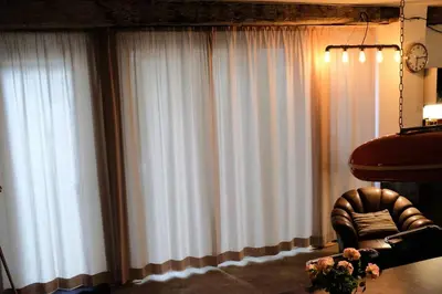 Ein Bett oder Betten in einem Zimmer der Unterkunft Klimatisiertes Loft im Herzen von Deidesheim