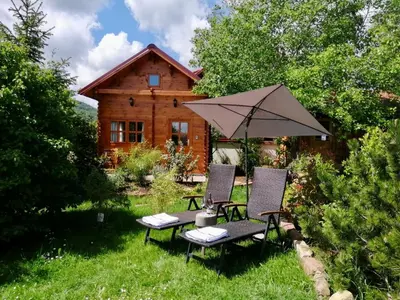 Ein Garten an der Unterkunft Ferienhaus Kleine Pfalz