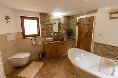 Ein Badezimmer in der Unterkunft Wohnen auf der Ritterburg