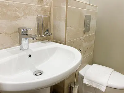 Ein Badezimmer in der Unterkunft Terminal Park