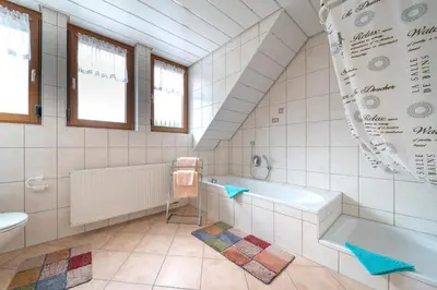 Ein Badezimmer in der Unterkunft Fewo im Naturpark