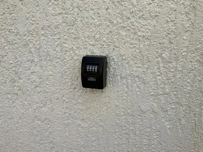 Grundriss der Unterkunft Hen-Coop Inn Appartement mit zwei Schlafzimmern & Netflix