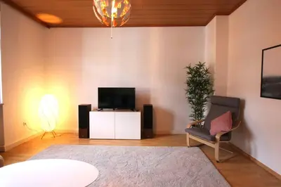TV/Unterhaltungsangebot in der Unterkunft Charmante Wohnung ruhig und zentral gelegen