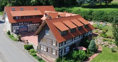 Das Gebäude in dem sich die Ferienwohnung befindet