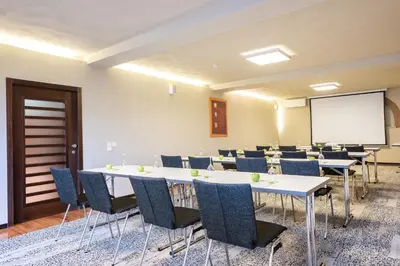Der Geschäftsbereich oder Konferenzraum in der Unterkunft Hotel Vorfelder