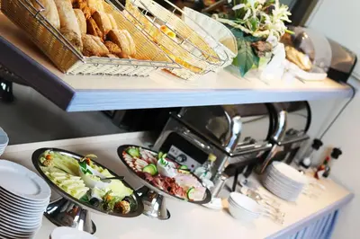 Essen im Hotel oder in der Nähe