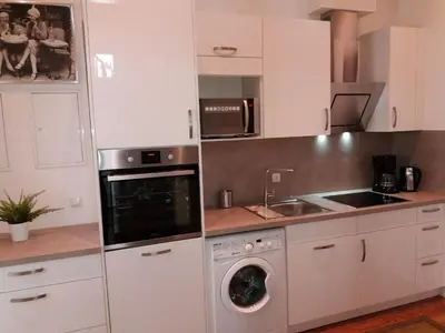 Küche/Küchenzeile in der Unterkunft Apartment Comfort, Monteurwohnung