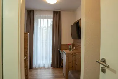 TV/Unterhaltungsangebot in der Unterkunft Hotel Post mit Klimaanlage