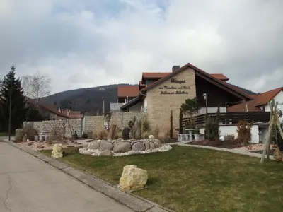 Ein allgemeiner Bergblick oder ein Berglick von des Hotels aus