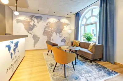 Ein Sitzbereich in der Unterkunft Ambassador TheContinents
