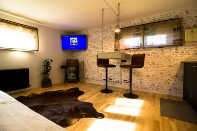TV/Unterhaltungsangebot in der Unterkunft Little Beauty Souterrain Apartment Linkenheim