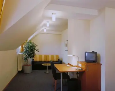 Ein Sitzbereich in der Unterkunft Landhotel zum Schwanen mit Restaurant Mona Liza