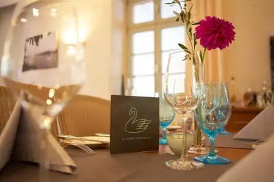 Getränke in der Unterkunft Landhotel zum Schwanen mit Restaurant Mona Liza