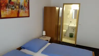 Ein Badezimmer in der Unterkunft Hotel Elsenztal