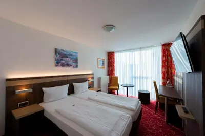TV/Unterhaltungsangebot in der Unterkunft PANORAMA HOTEL in Neustadt an der Weinstraße
