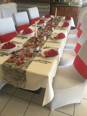 Ein Restaurant oder anderes Speiselokal in der Unterkunft Hotel Restaurant Alexandros
