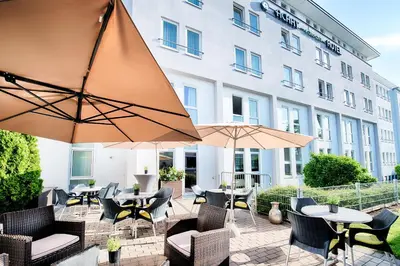 Das Gebäude in dem sich das Hotel befindet