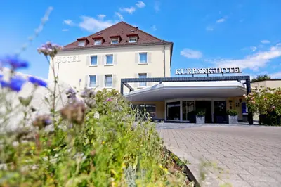 Das Gebäude in dem sich das Hotel befindet