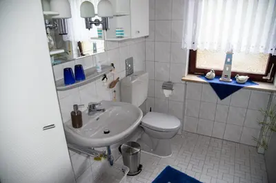 Ein Badezimmer in der Unterkunft FERIENWOHNUNG im Dornröschendorf