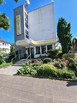 Das Gebäude in dem sich das Hotel befindet